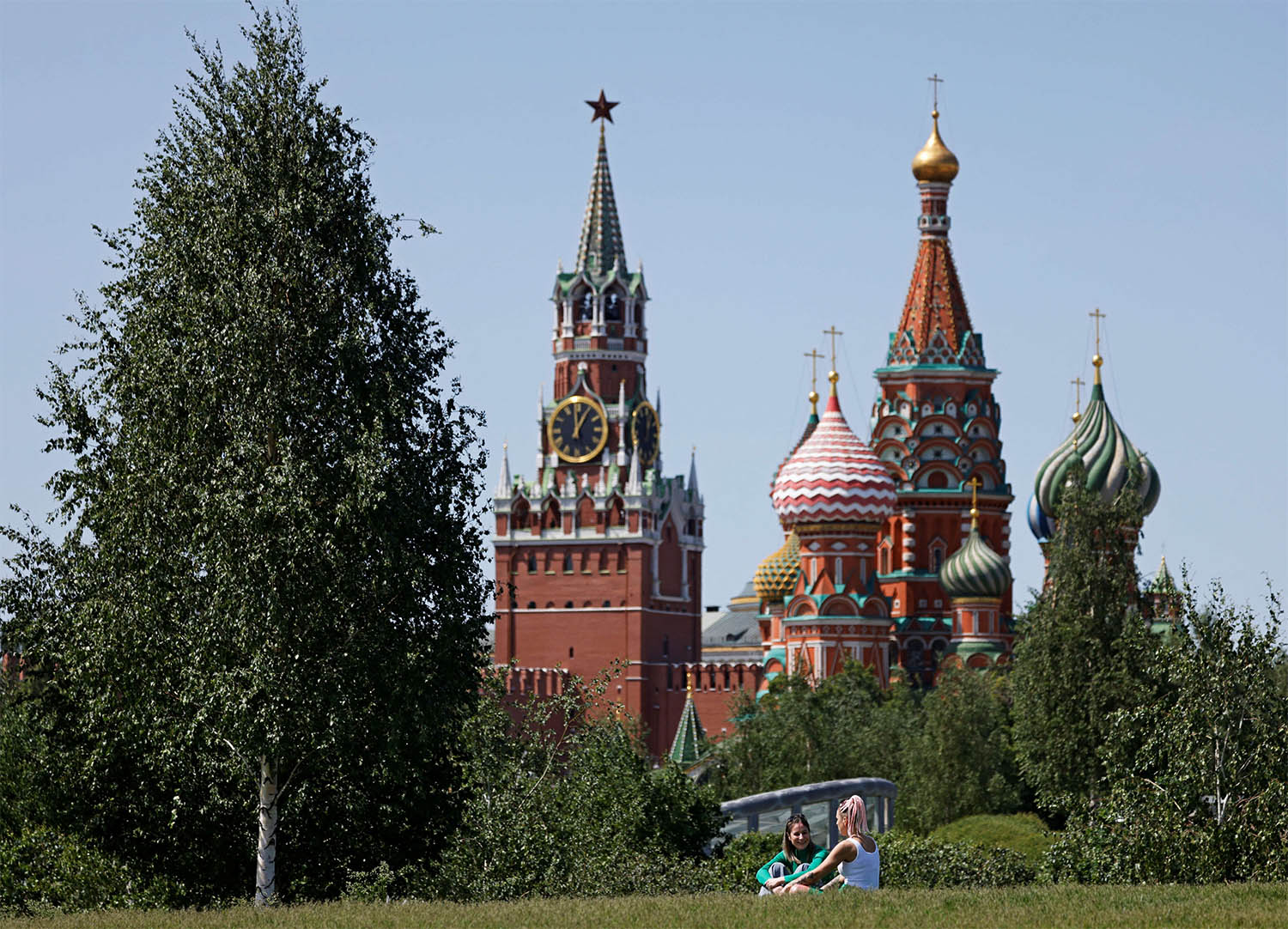The Kremlin is ready to defuse rising tensions in the Middle East