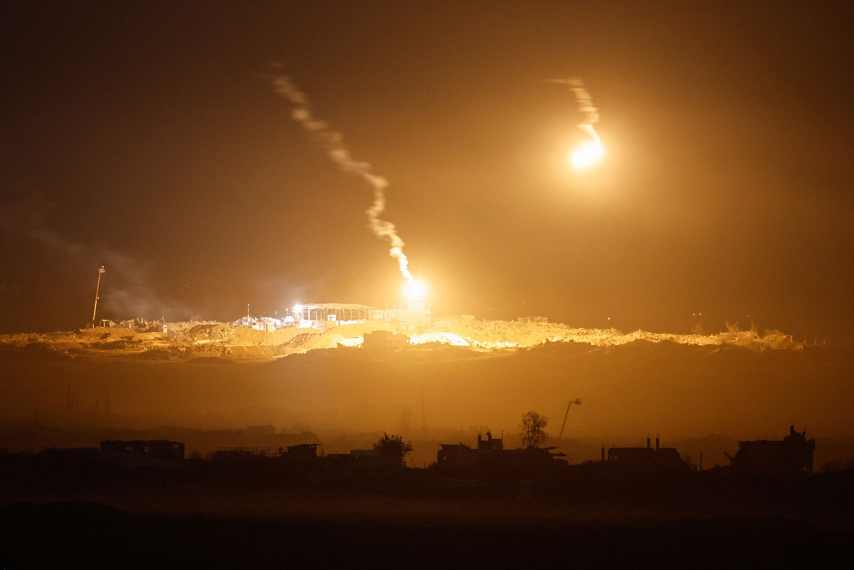 الحديث عن التحديثين يأتي في خضم تصاعد القصف الاسرائيلي على غزة