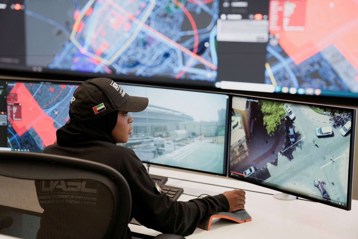 الإمارات تفخر بأمنها واستقرارها 