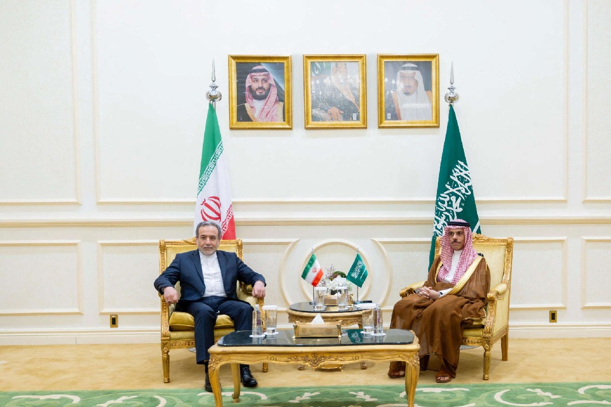 دول الخليج تتعامل مع ايران بحكمة وبواقعية أكبر 