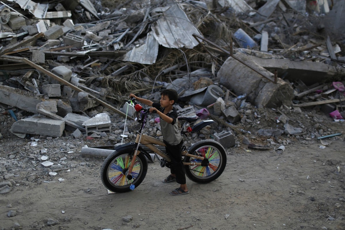 غزة تشهد إحدى أسوأ الأزمات الإنسانية 