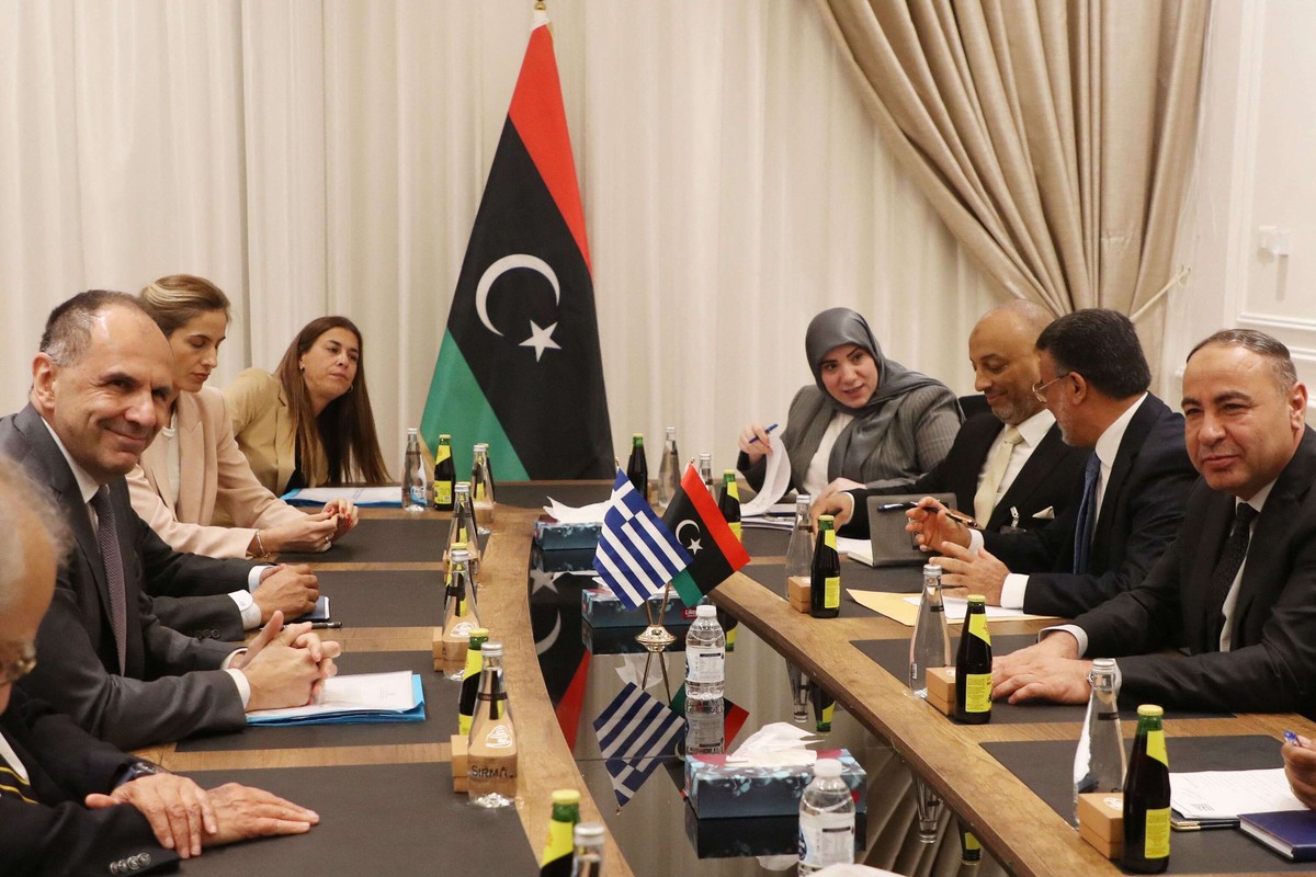 خلافات شائكة تعقد جهود التهدئة 