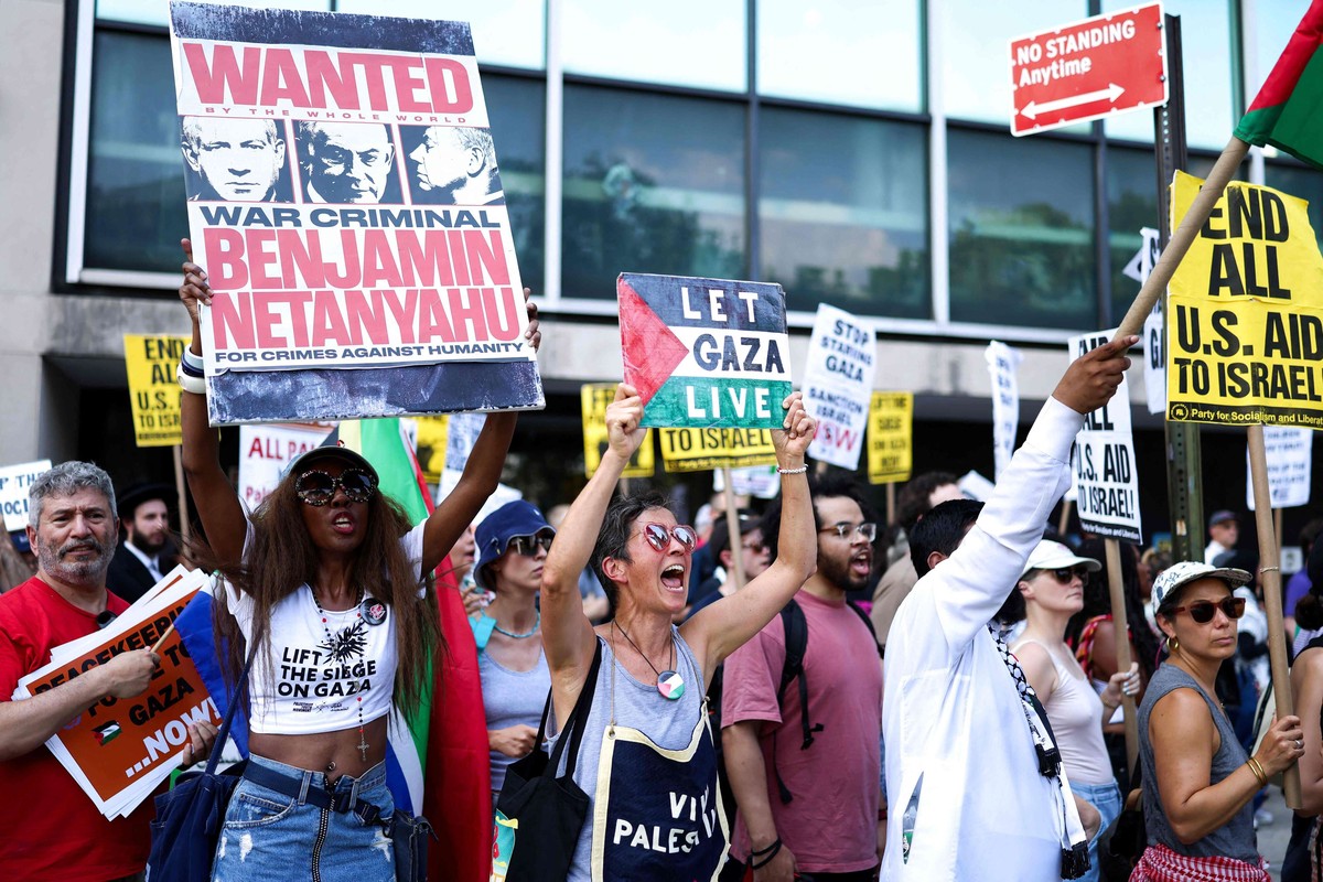 نشطاء أميركيون يضغطون من أجل وقف حرب غزة 