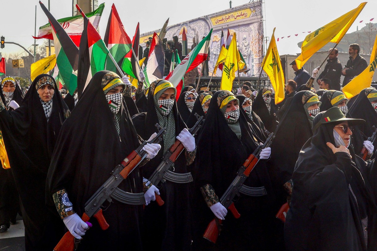 التحركات تأتي في ظل مرحلة إقليمية حرجة