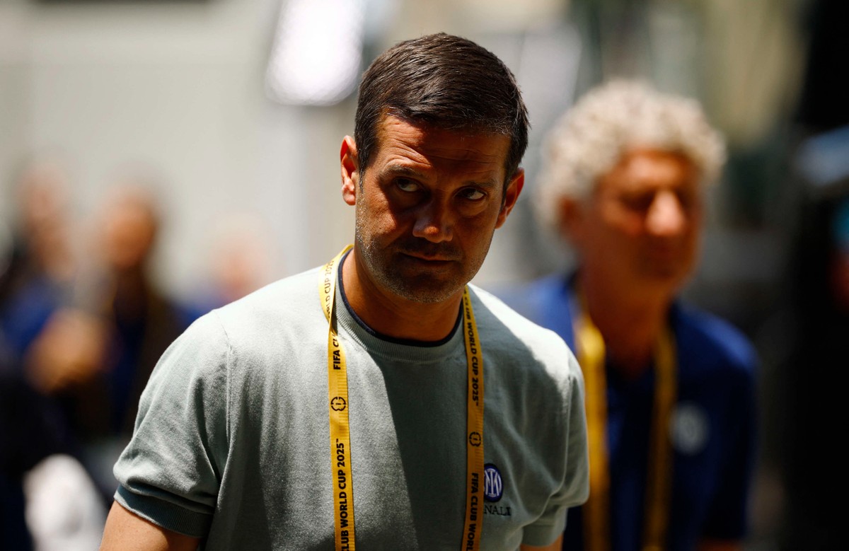 انتر طوى صفحة مدربه إنزاغي باختياره كريستيان كيفو خلفا له