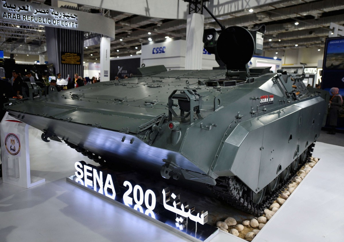 النسخة المطورة من المركبة المدرعة "سينا 200" 