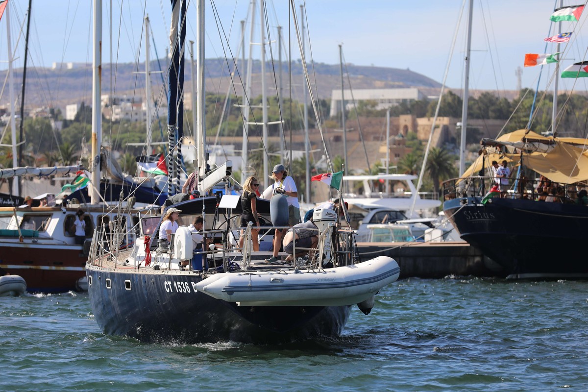 خطوة عملية تهدف إلى كسر الحصار الإسرائيلي