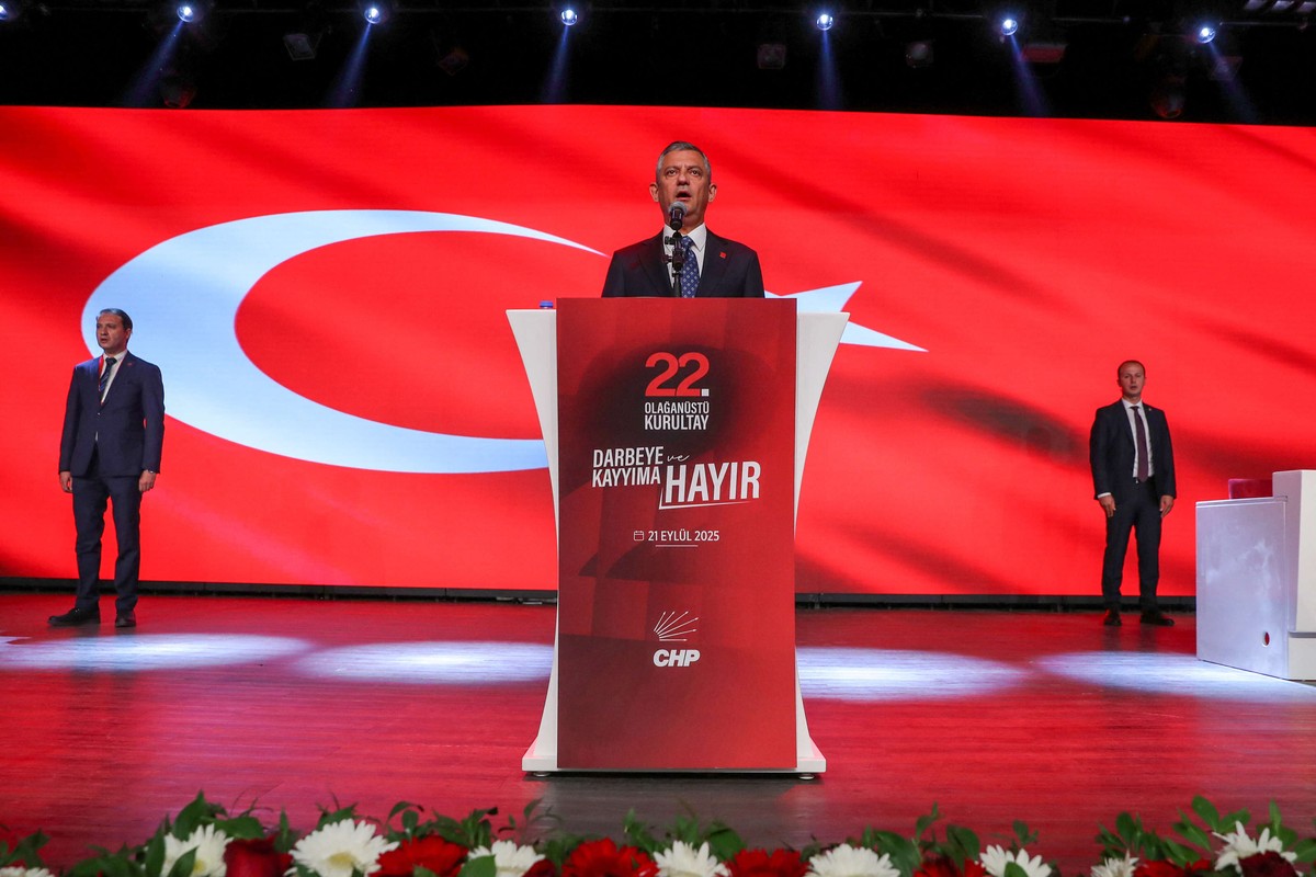 حزب الشعب الجمهوري أكبر قوة معارضة في البرلمان 