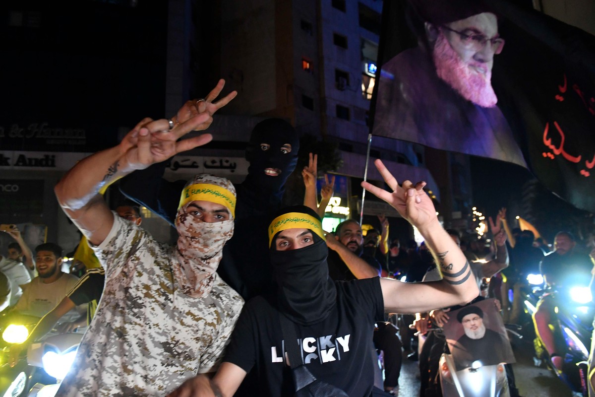 لبنان لا يريد دولة داخل الدولة