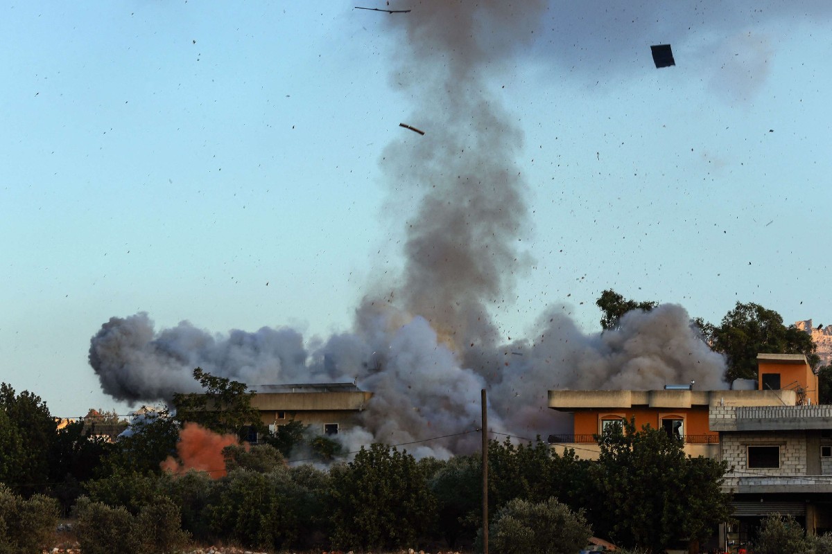 اسرائيل تواصل استهداف لبنان