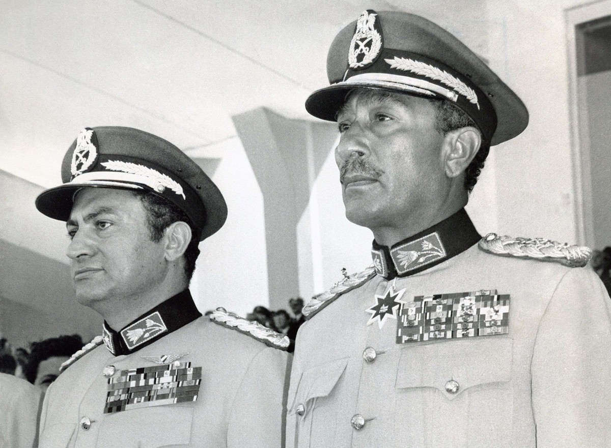 جمال عبدالناصر وأنور السادات