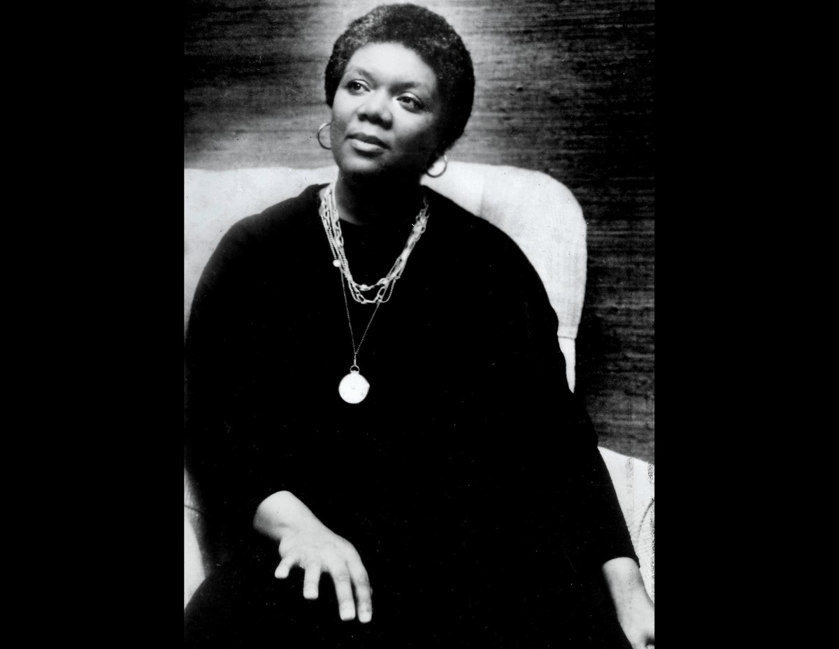 الشاعرة الأميركية لوسيل كلفتن