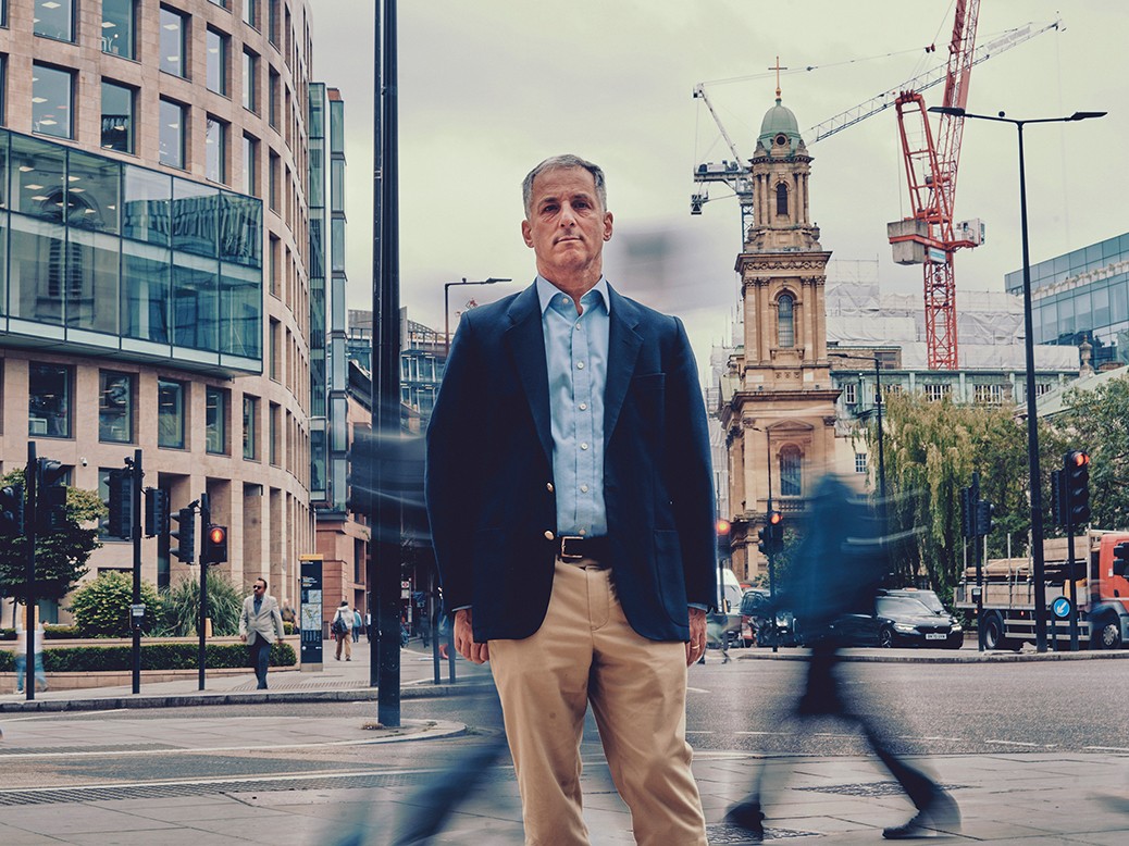 المفكر البريطاني بول مورلاند محاولة