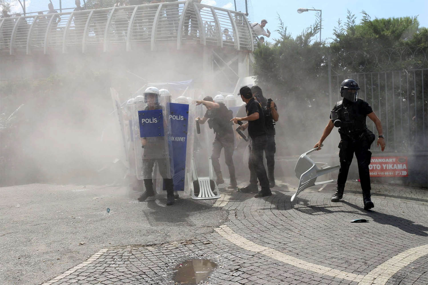 Share and bond markets fell last week in anticipation of further political volatility 