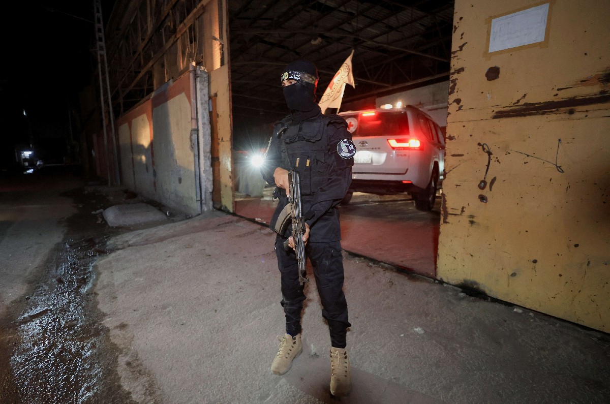 الهدنة الحالية ليست هشّة ميدانيًا بقدر ما هي هشّة سياسيا