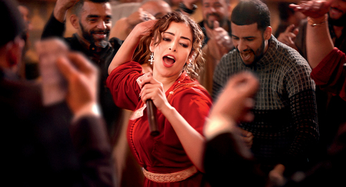 'الكل يحب تودا'