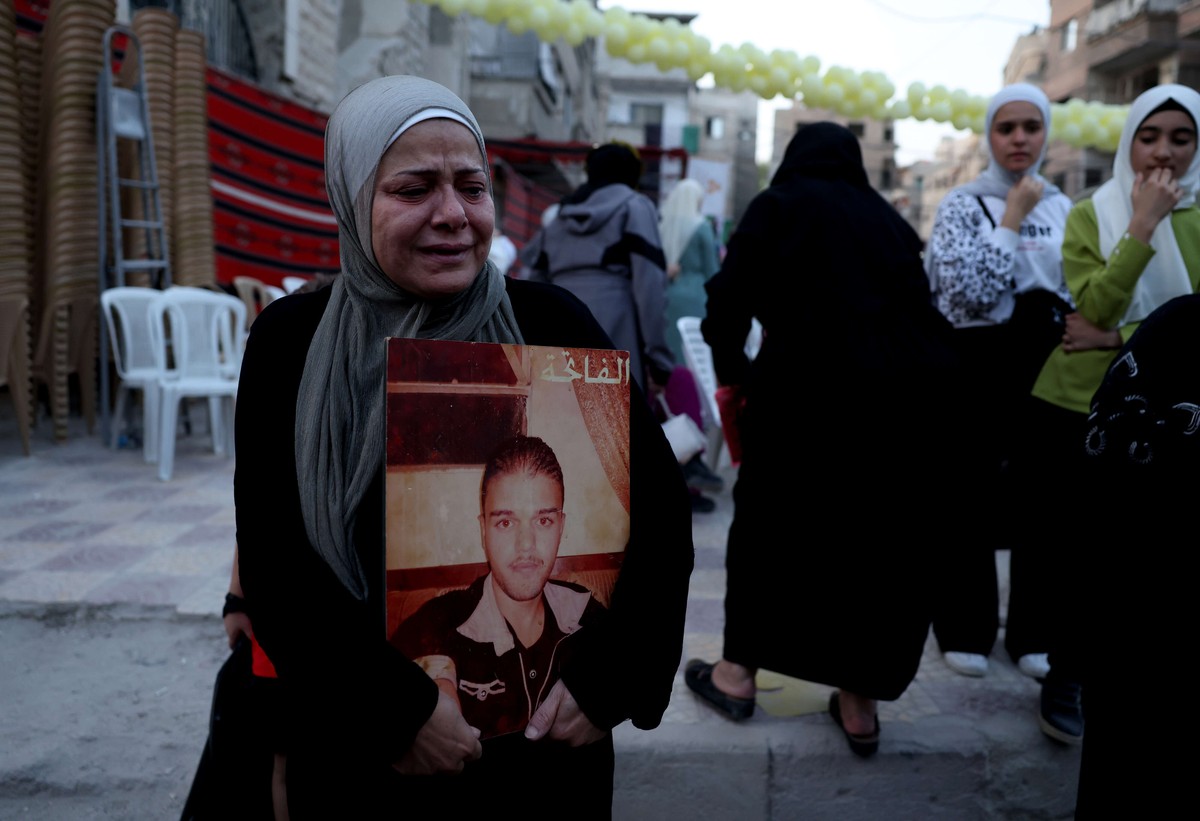 أهالي ضحايا الهجمات الكيميائية لا يزالون ينتظرون المحاسبة 