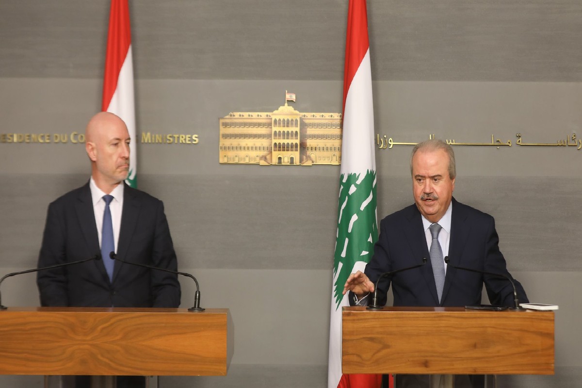 لبنان في أمس الحاجة لتمويلات دولية لتنفيس أزمته الخانقة 