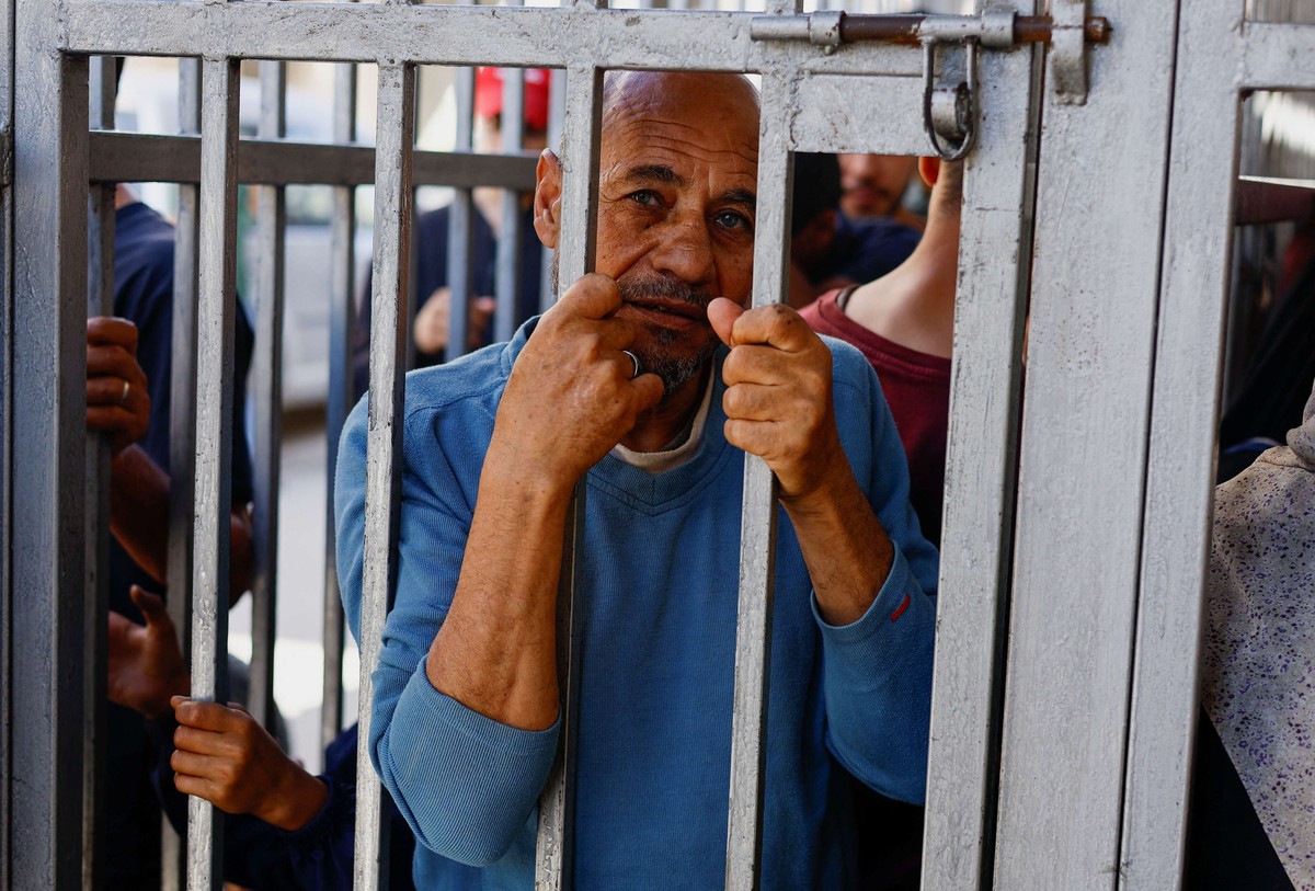 اسرائيل تمعن في التنكيل بالفلسطينيين