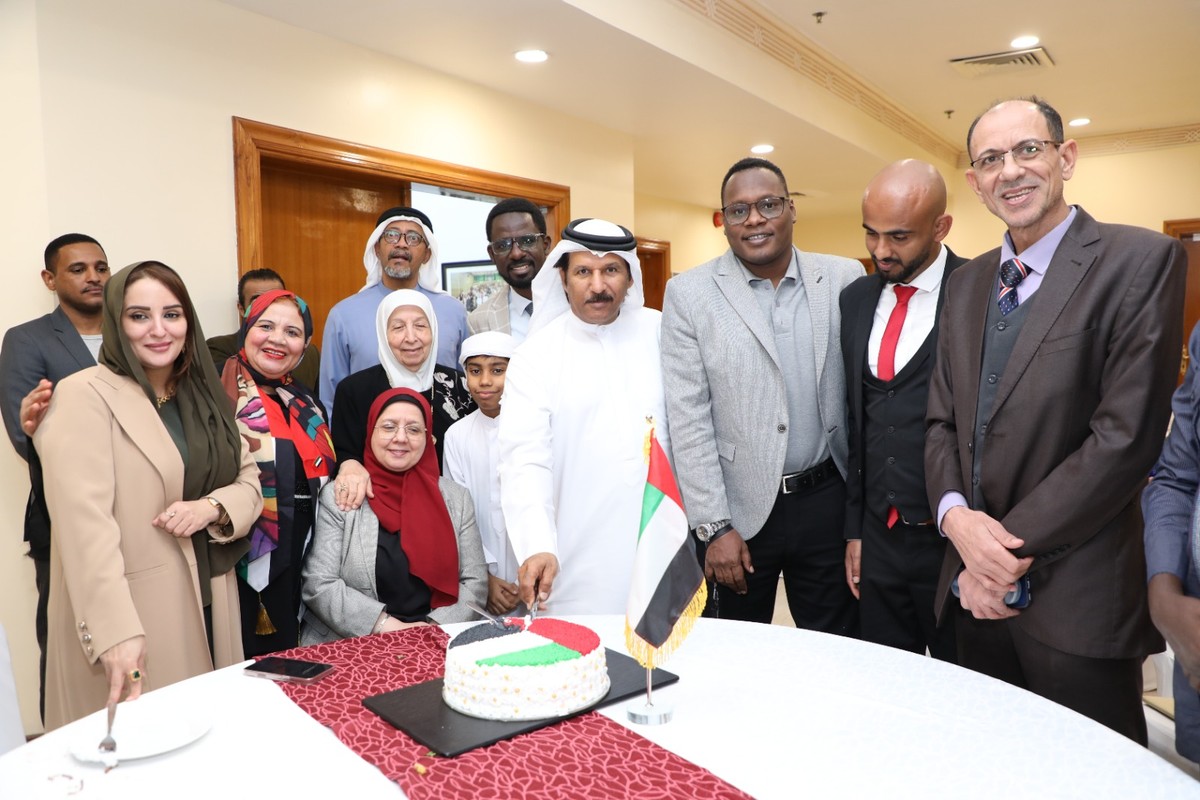 لقاء شعري حافل باللغة والمعاني