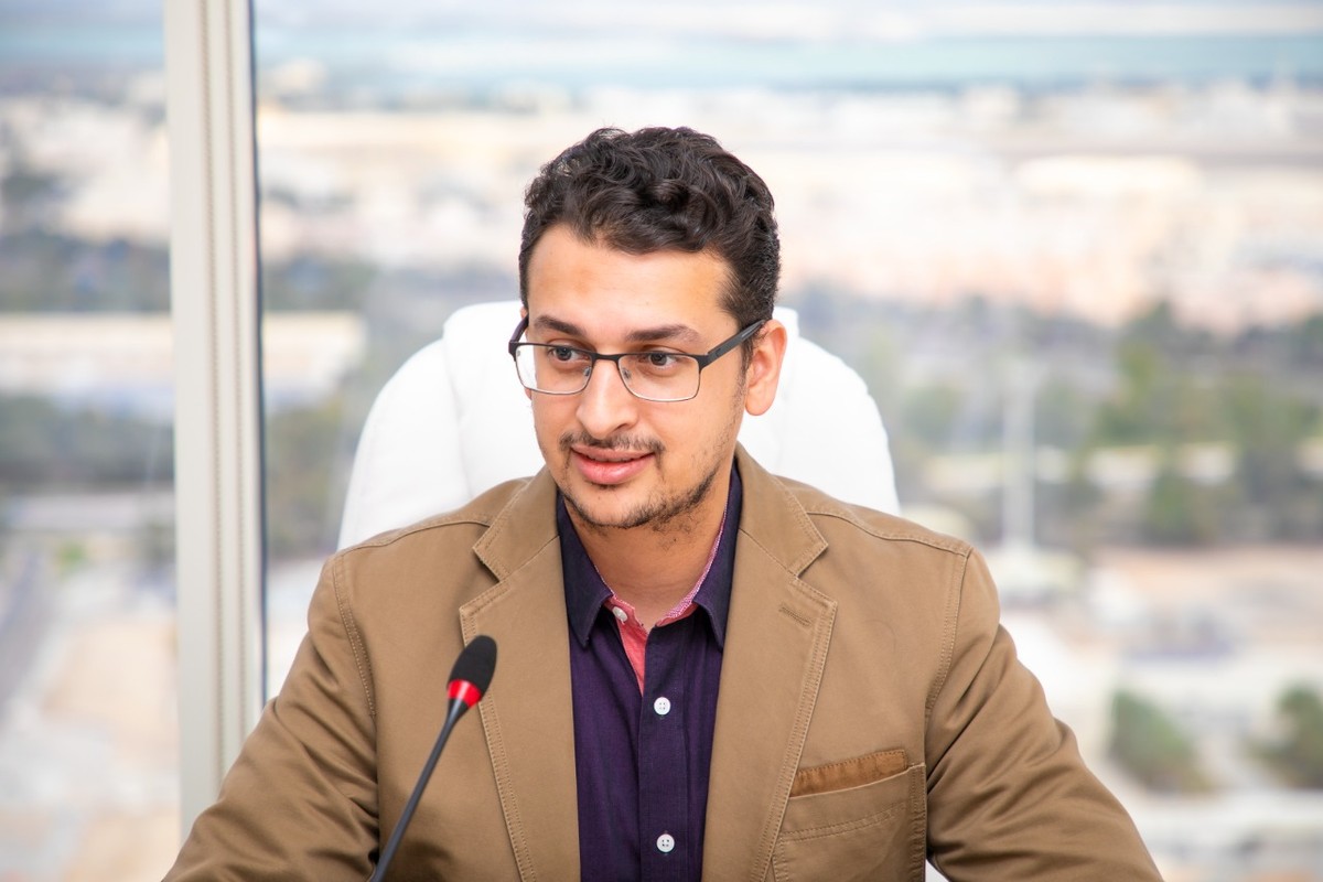 الدكتور إيهاب خليفة