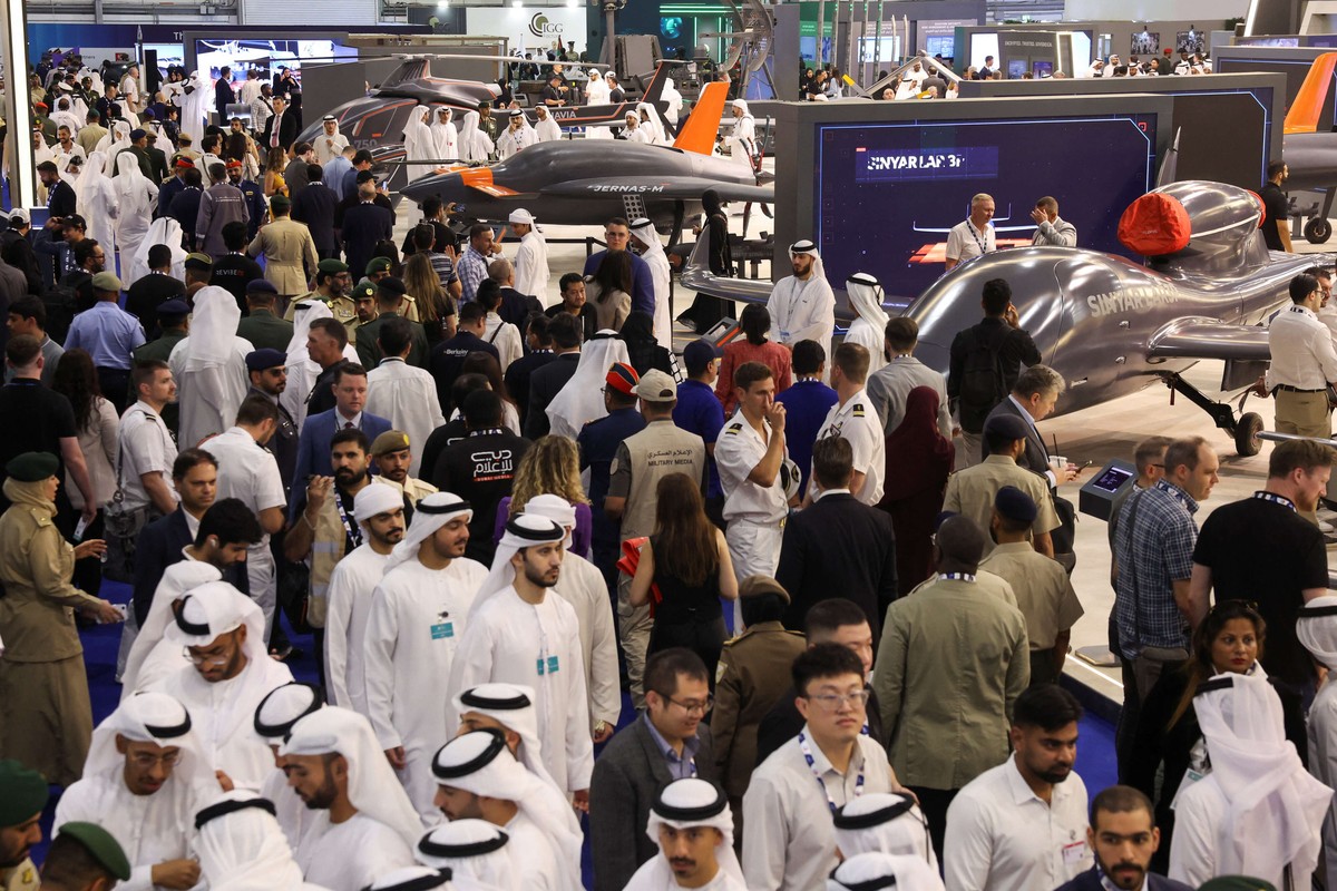 دبي ترسم مستقبل الطيران