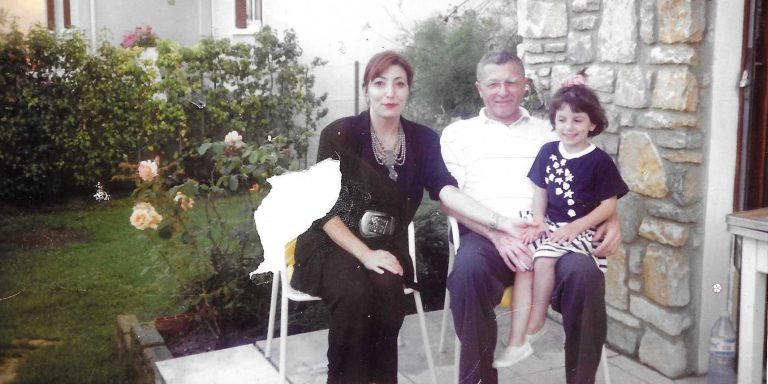 'بابا والقذافي'