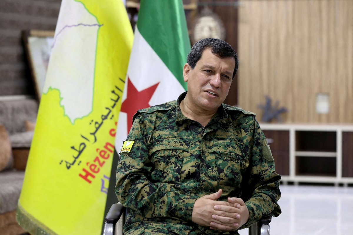 محاولة تشويه صورة مظلوم عبدي محاولة لاضعاف قسد