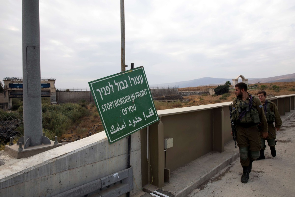 إسرائيل تعزز سيطرتها على الحدود الشرقية