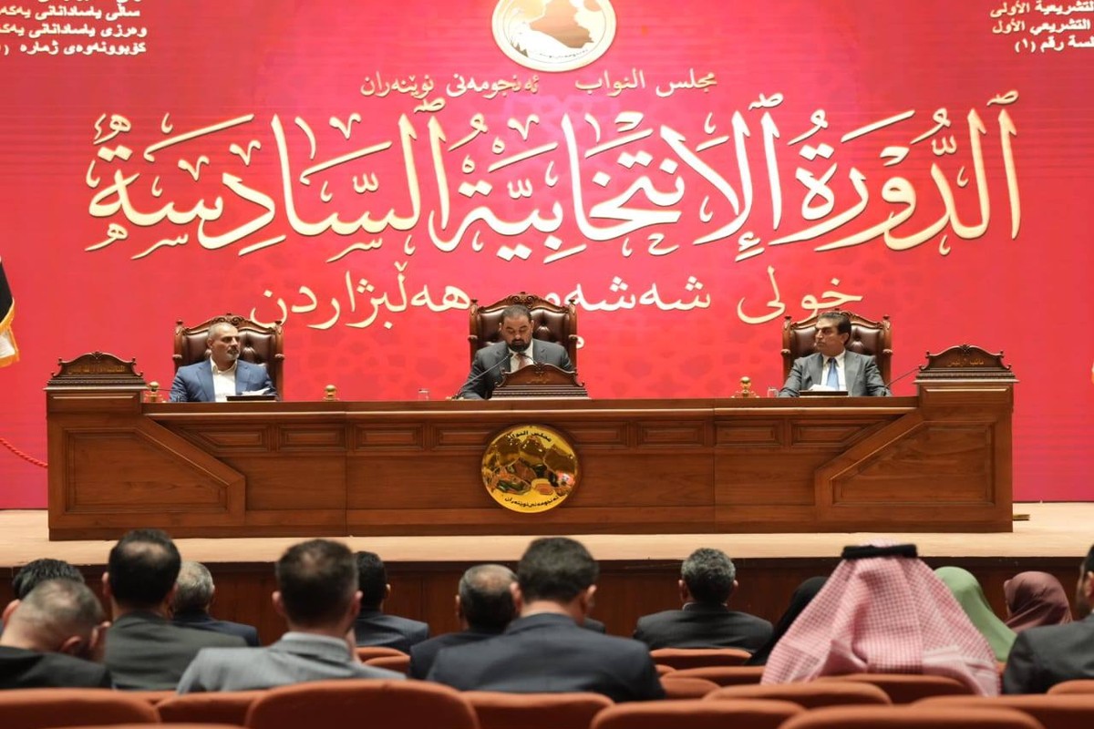البرلمان العراقي يطوي صفحة الرئاسة ويتأهب للملفات الحاسمة 