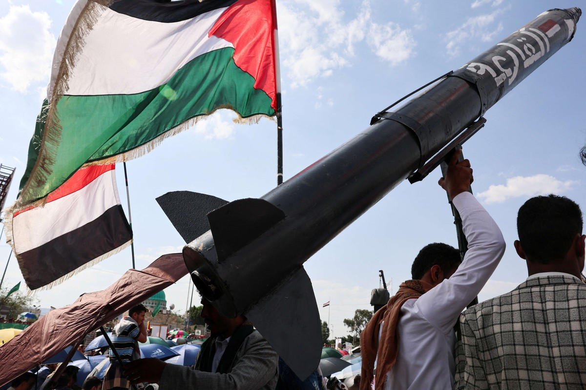 الحوثيون دخلوا في صراع عسكري مع اسرائيل بعد حرب غزة