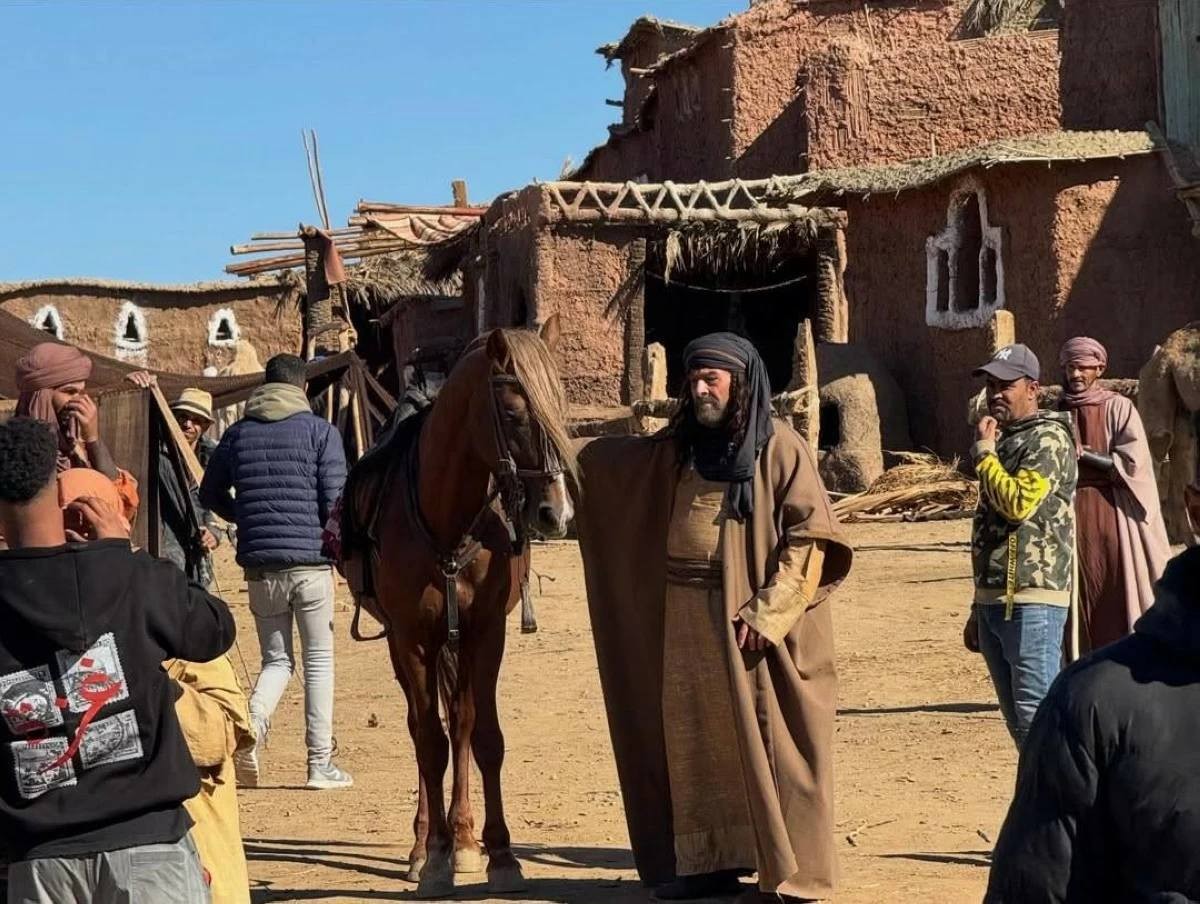 العمل يعتمد على لغة فصيحة مشغولة بعناية