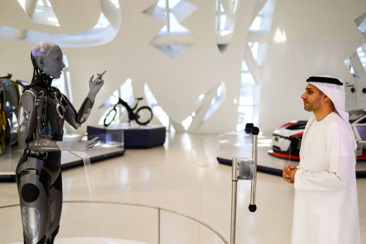 ريادة إماراتية في معدل استخدام أدوات الذكاء الاصطناعي