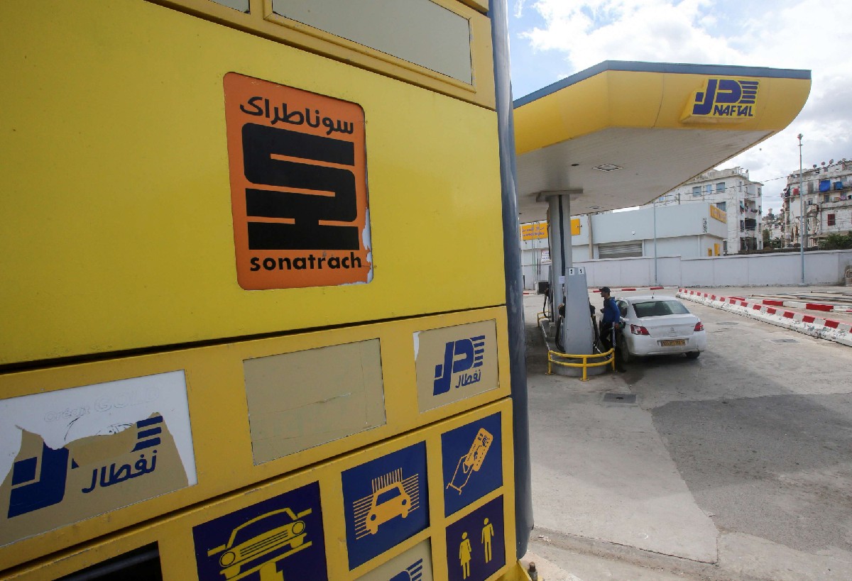 زيادات مفاجئة في أسعار الوقود تربك الجزائريين 