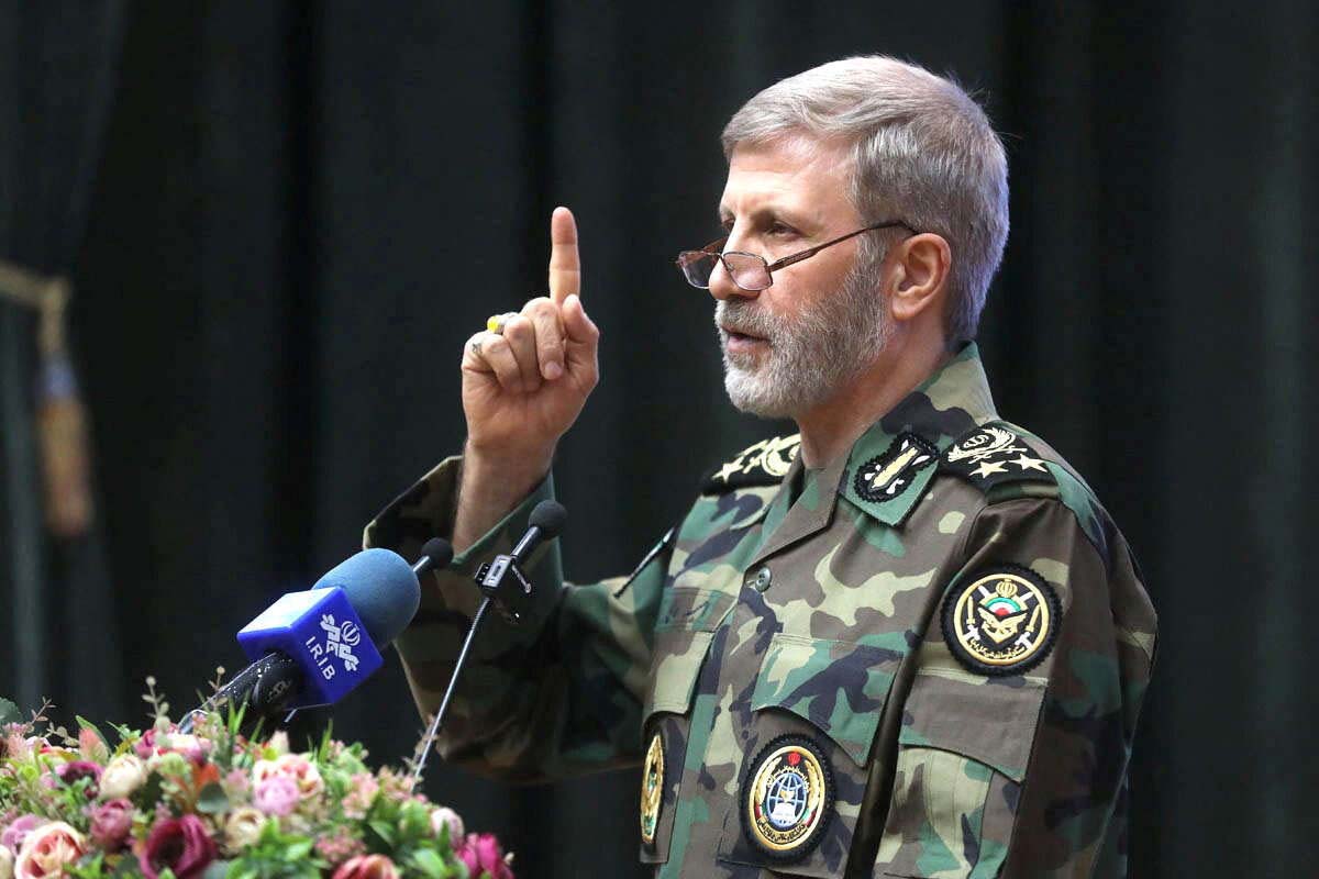 Commander-in-Chief of the Iranian Army, Amir Hatami 