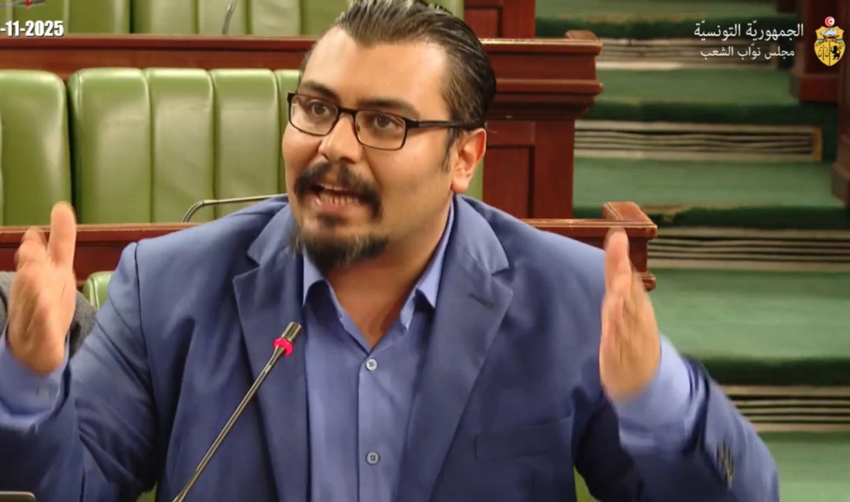 السعيداني عُرف بمواقفه الداعمة للرئيس التونسي 