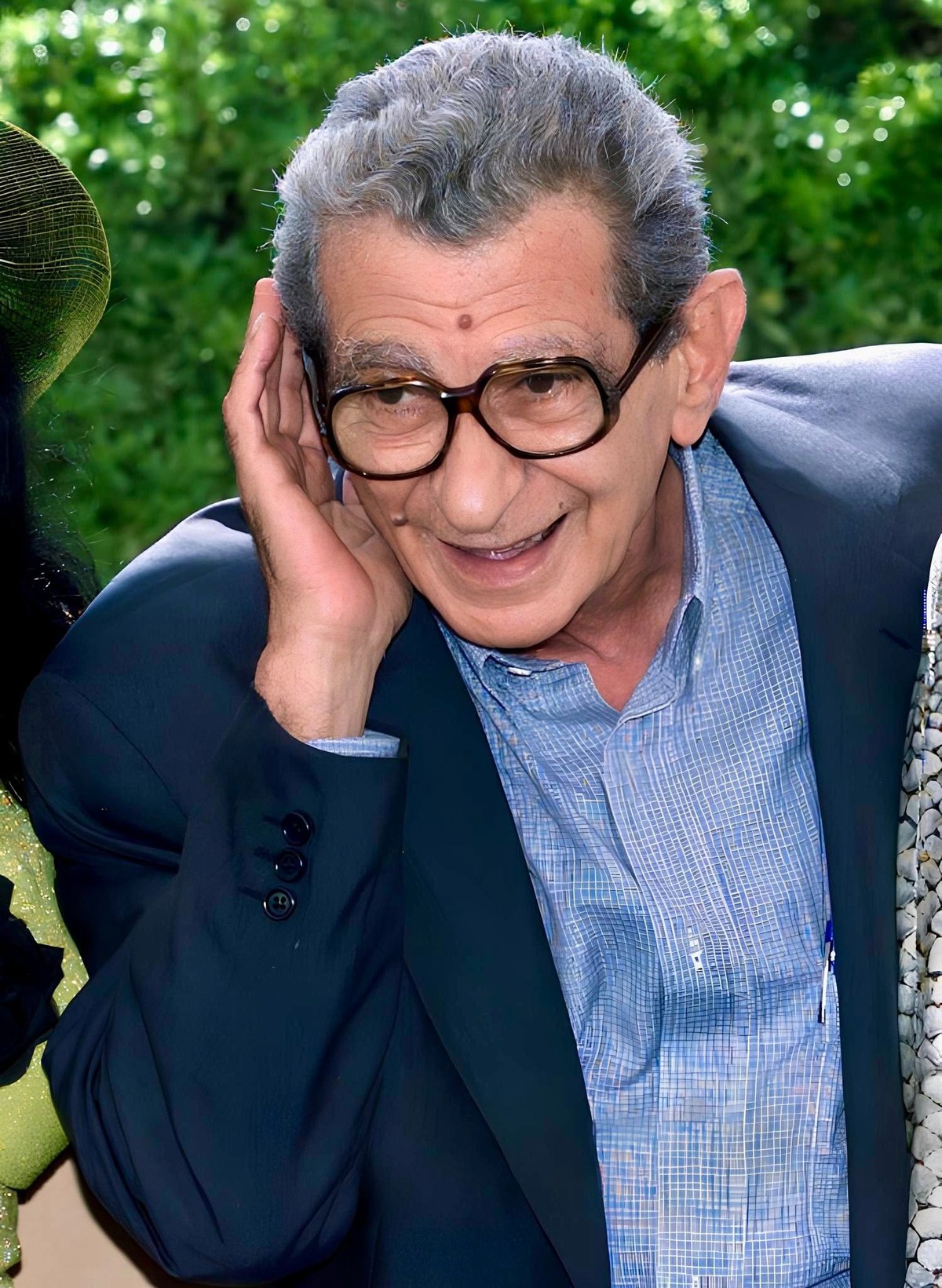 يوسف شاهين ترك مدرسة فكرية وجمالية 