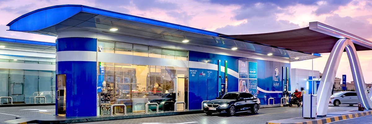 'أدنوك للتوزيع' تتقدم بثبات في ترسيخ ريادتها في قطاعي التنقّل والتجزئة