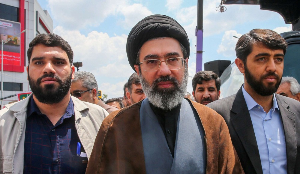 المرشد الأعلى الجديد لإيران مطلوب أميركيا 