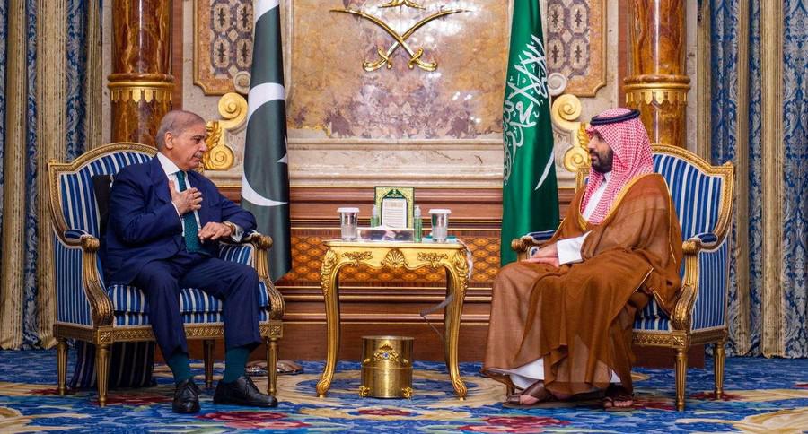 شهباز شريف والأمير محمد بن سلمان