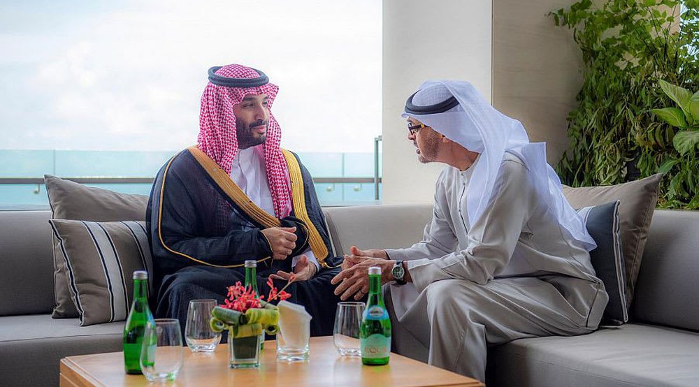 الشيخ محمد بن زايد والاممير محمد بن سلمان