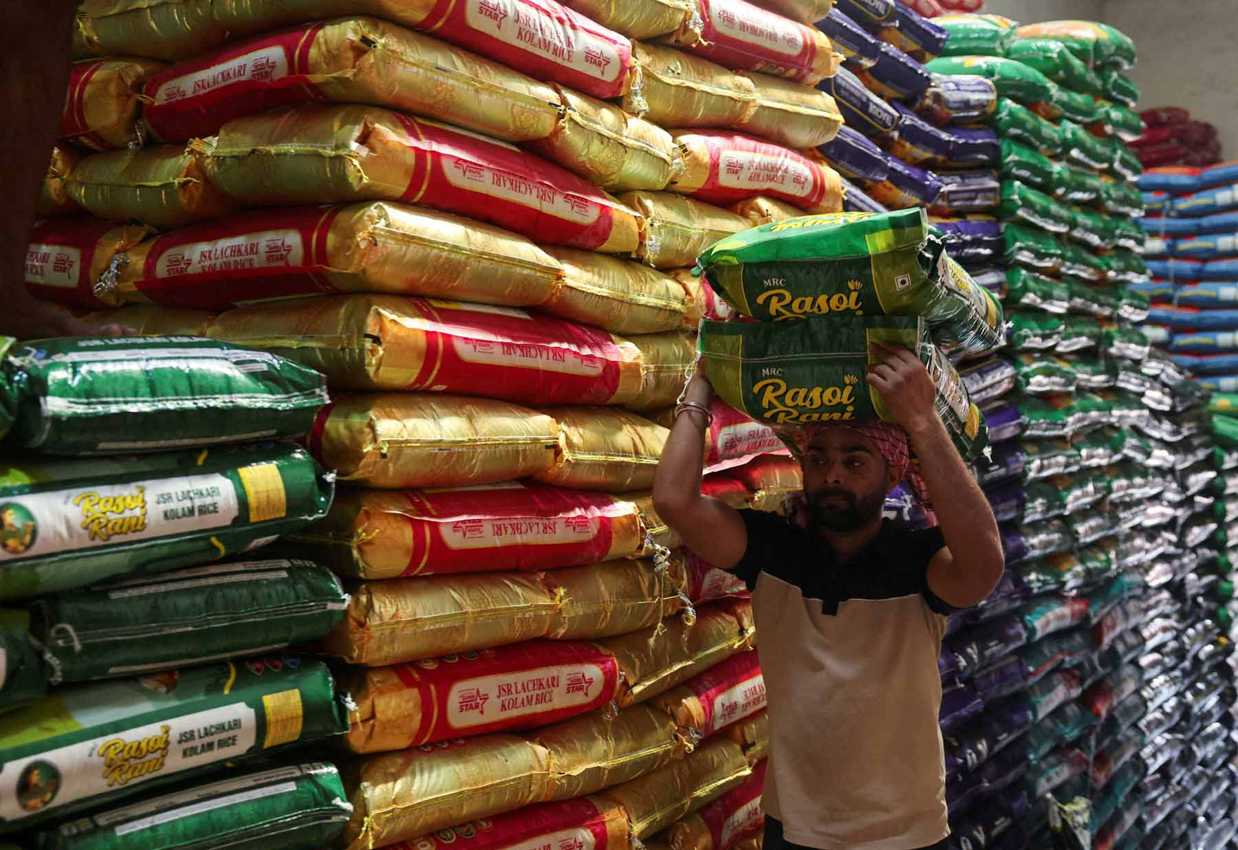 Rice cargoes remain delayed in transit