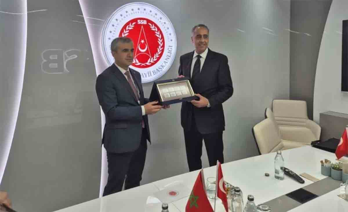 Abdellatif Hammouchi (R)