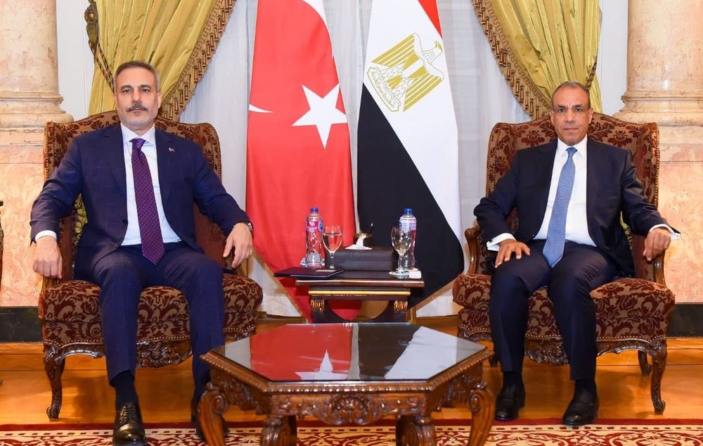 بدر عبدالعاطي وهاكان فيدان
