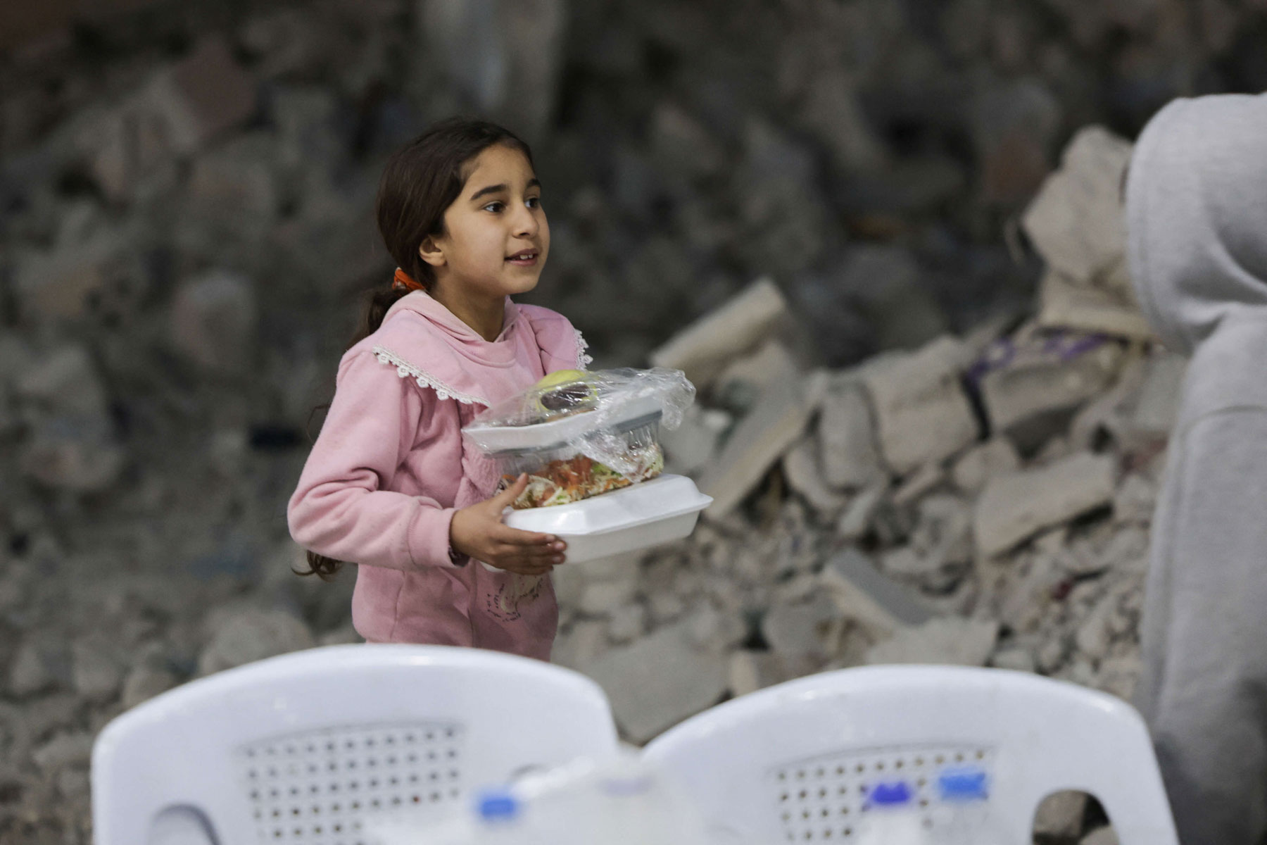Food emergency persists