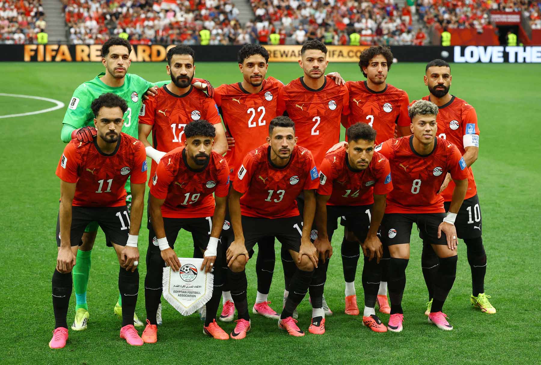 World Cup dream gathers pace