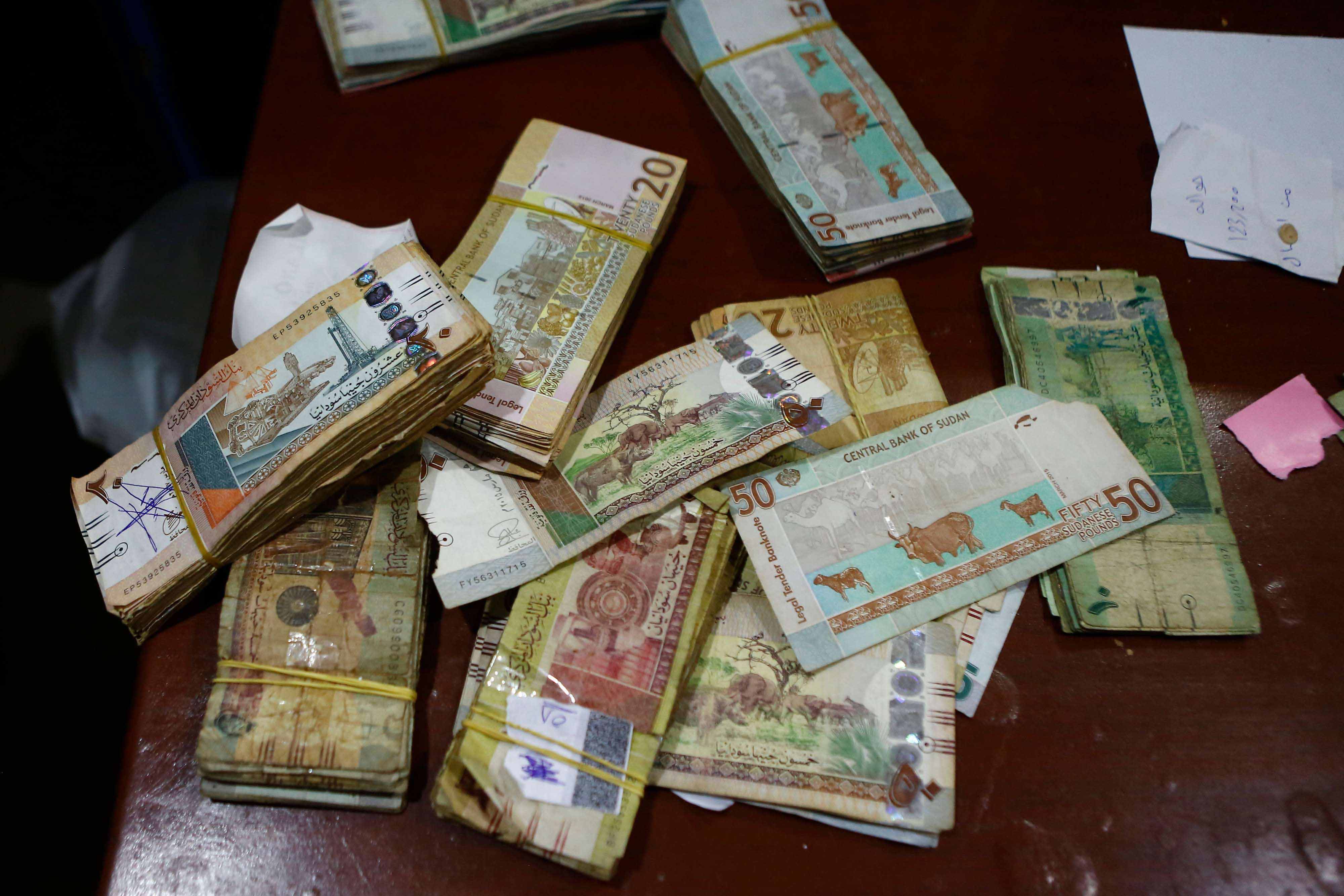 تعدد سعر الصرف للجنيه أول متسبب في تشوه الاقتصاد السوداني