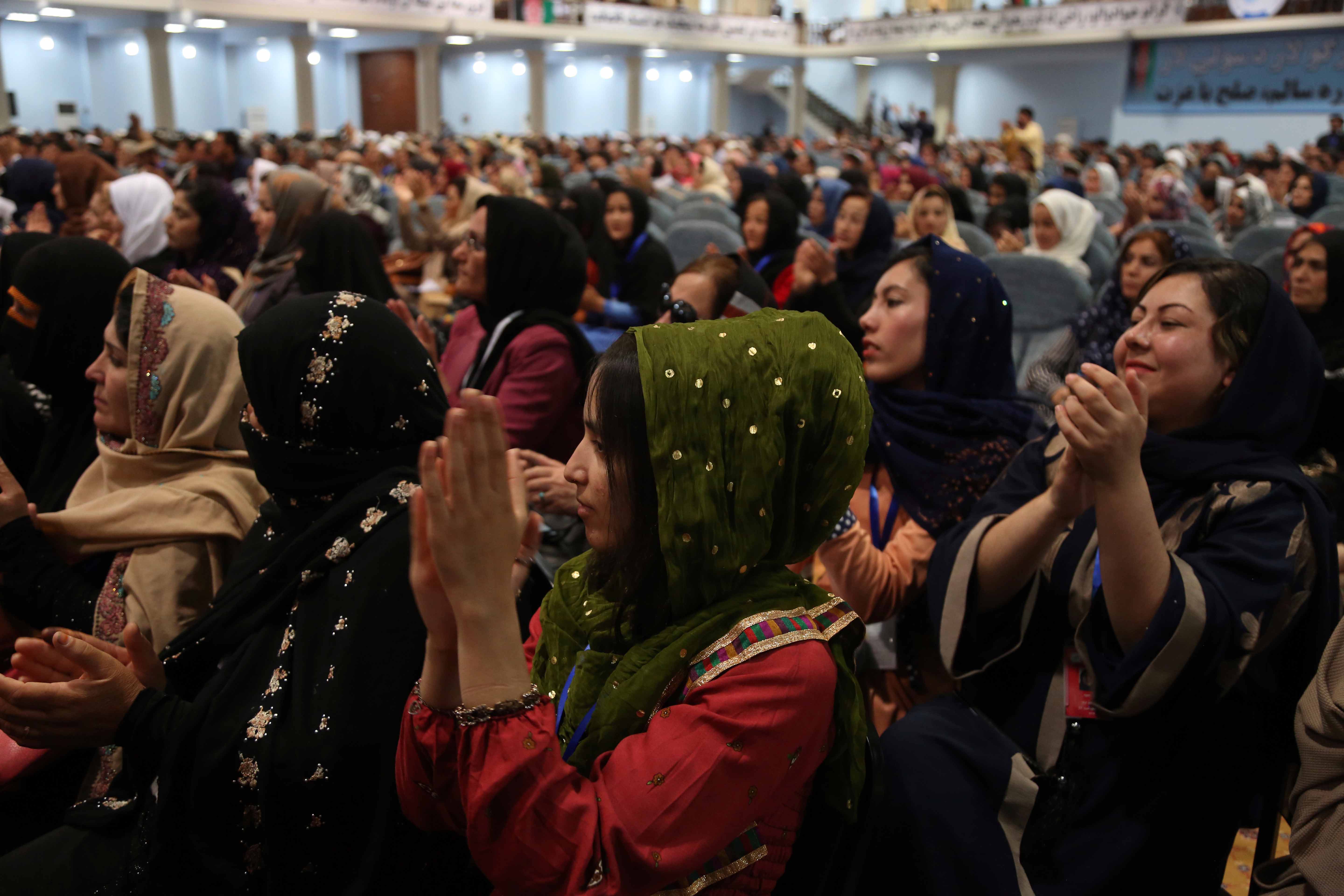 نساء أفغانستان يخشين من عودة ممارسات طالبان المتشددة