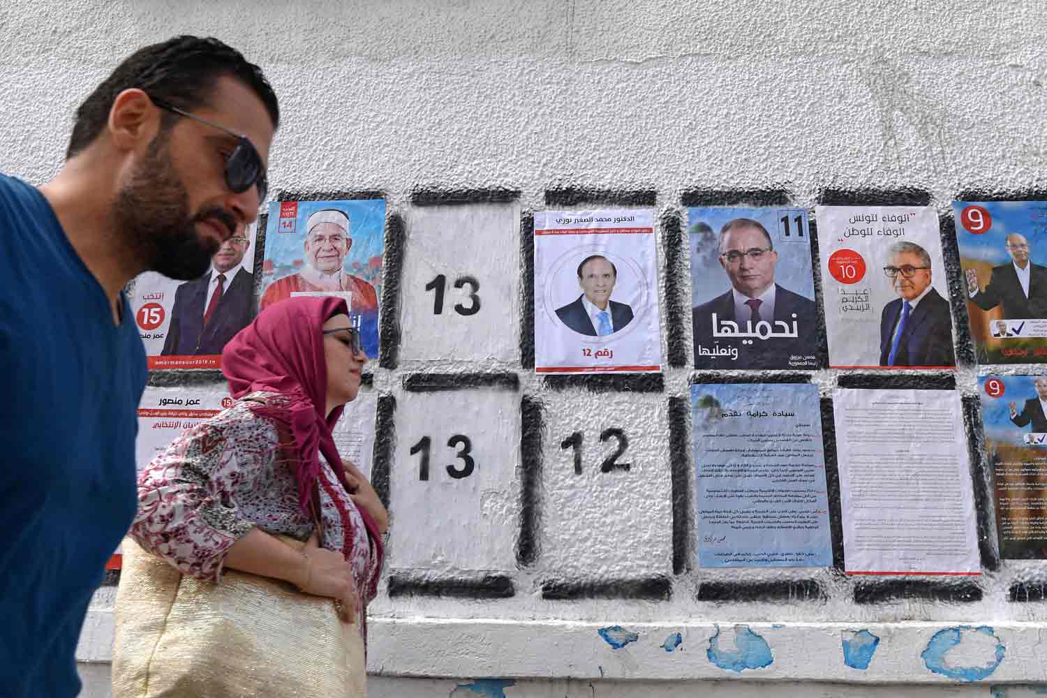 الخيارات لم تعد ترضي التونسي في مشهد سياسي مفلس