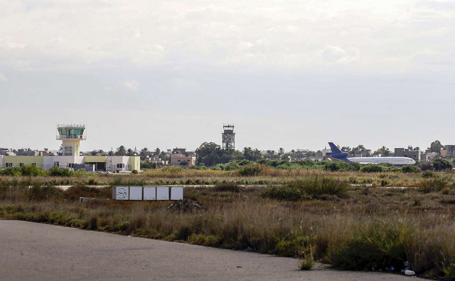 الجيش الليبي طلب من بعثة الأمم المتحدة استخدام مطارات أخرى تفاديا للخطر